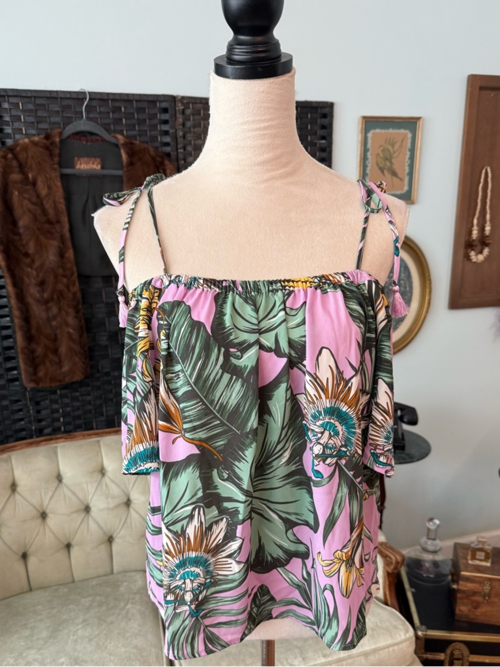 🌿🌸 J.Crew Tropical Off Shoulder Tie Strap Top Pink Green Floral Tassel Size S 🌸🌿